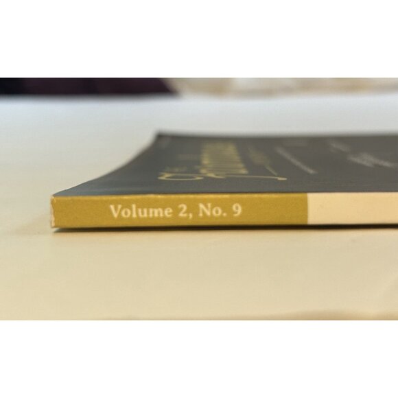 The Farmhouse Movement Issue May June 2019 Volume 2 #9 - NEW - Picture 2 of 3